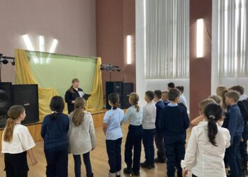 Игровая программа, посвященная Дню народного единства прошла в ДК «Родник» г.о. Чехов