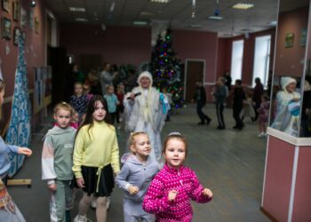 Детское новогоднее театрализованное представление