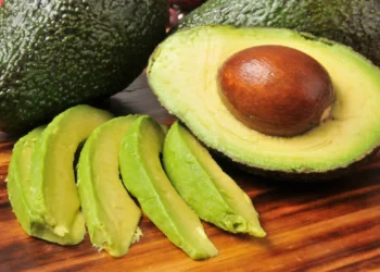 Авокадо – прекрасен и ..опасен🥑👀