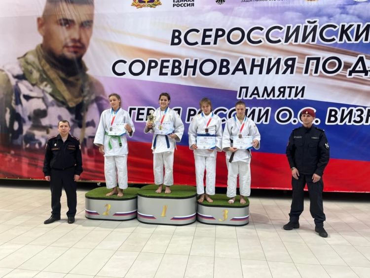 С 14 по 16 февраля спортсмены МАУ ДО СШ Витязь им. В.И. Васильева из Чехова приняли участие во Всероссийских соревнованиях по дзюдо. Лига патриот.